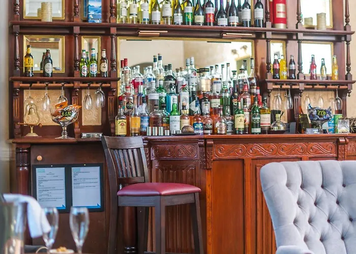 Top Cheap Hotels & Guesthouses Near Bath, UK